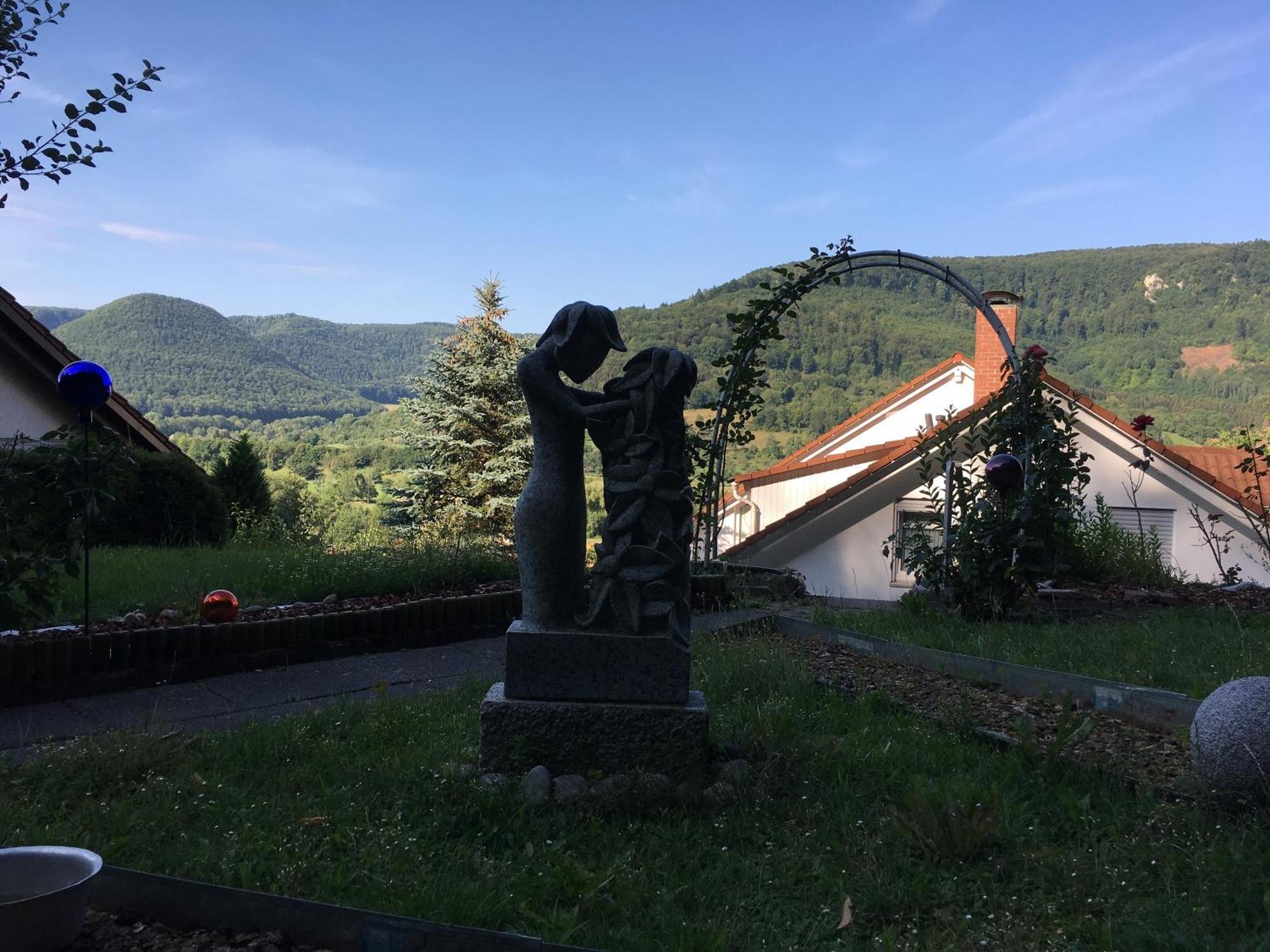 Haus Am Sonnenhuegel Apartment Bad Urach Exterior photo